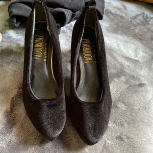 Black velvet heels